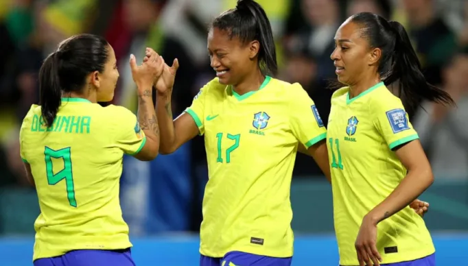 Jogadoras-da-Selecao-Brasileira-feminina