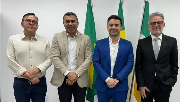 Screenshot 2023-12-19 at 20-48-42 Franzé Carneiro (@franzecarneir) • Fotos e vídeos do Instagram