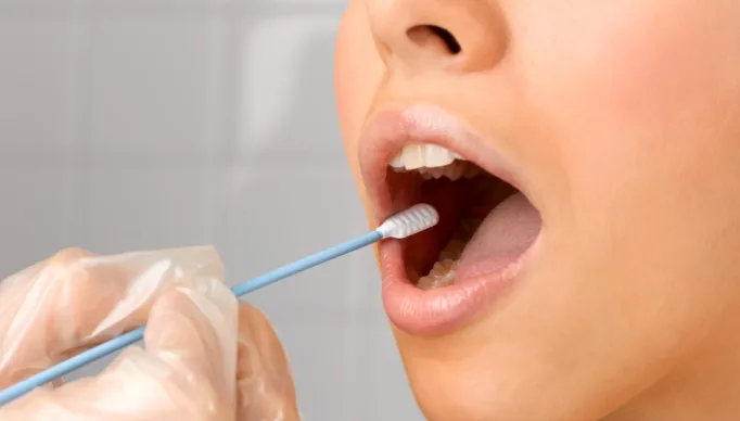 Teste-de-saliva-acucar-DNA-Cancer-compressed