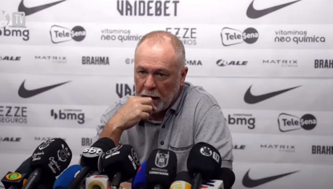 Após chamar Yuri Alberto de “burro”, Mano explica caso e