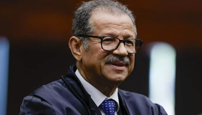 Supremo-Tribunal-Federal-STF-inicia-o-julgamento-dos-denunciados-pela-invasão-e-depredação-dos-prédios-dos-Três-Poderes-no-dia-8-de-janeiro-1