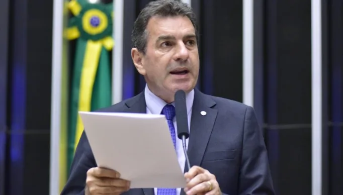 Deputado Cobalchini (MDB-SC) fala no Plenário da Câmara dos Deputados