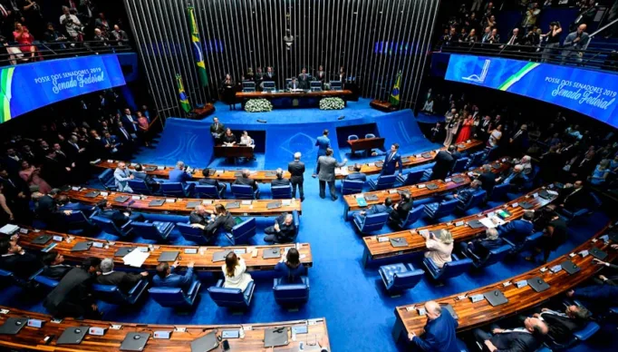 Solenidade de posse dos senadores durante primeira reunião preparatória para 56ª Legislatura.

À mesa, presidente da Mesa, senador Davi Alcolumbre (DEM-AP).

Foto: Marcos Oliveira/Agência Senado