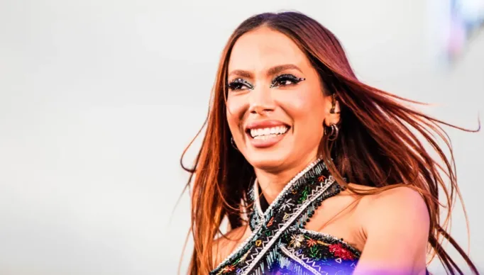 Anitta-e1707179571152