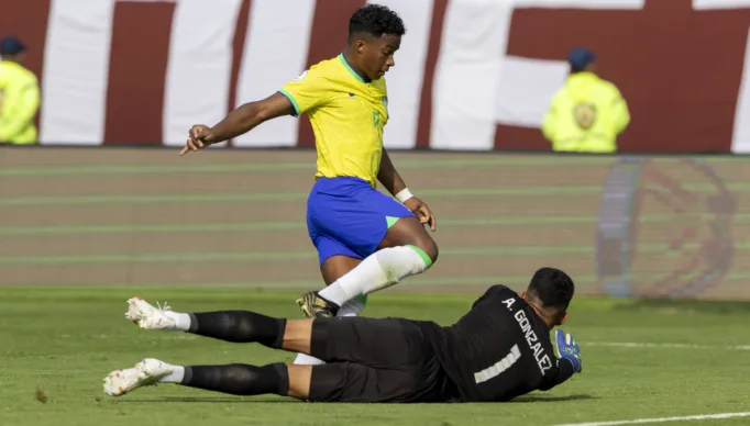 Endrick perde pênalti, Brasil é derrotado pelo Paraguai e se