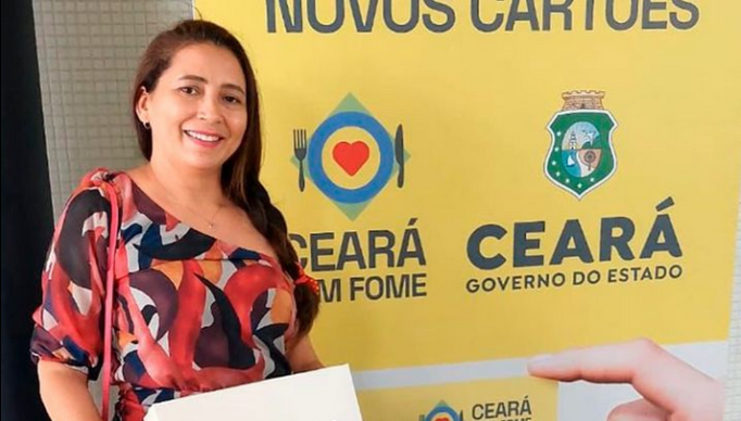 Mais 44 famílias de Palmácia são contempladas com os cartões do Programa Ceará Sem Fome