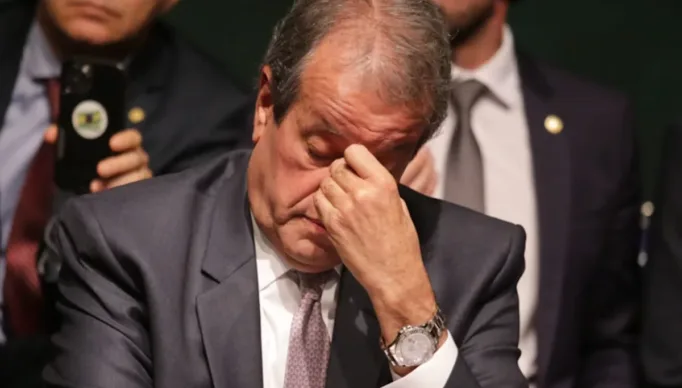 presidente-do-PL-Valdemar-Costa-Neto-declara-terem-sido-feitas-verificações-nas-urnas-eletrônicas-e-que-consta-em-relatório-indícios-de-falhas-1