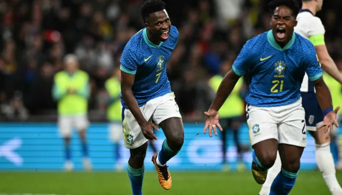 000_34M8767_Easy-Resize.com