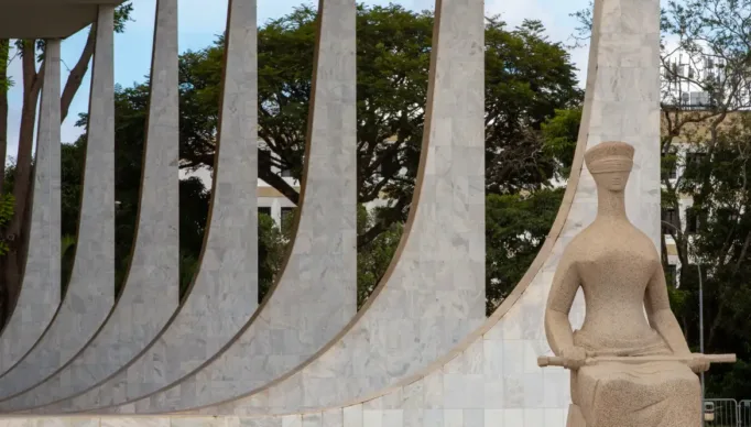 11042023-pzzb9223d925