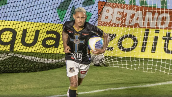 Neilton-marcou-um-dos-gols-do-Agua-Santa-e-arrumou-confusao-ao-final-do-jogo