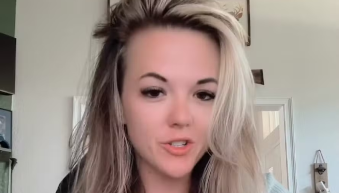 Screenshot 2024-03-03 at 09-09-56 Mulher provoca revolta ao reclamar de ter que interromper sexo para buscar o filho que estava passando mal na escola