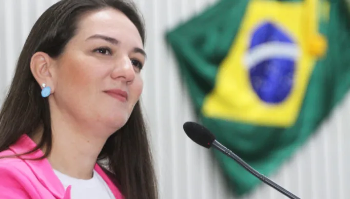 deputada-luana-1-1-768x512