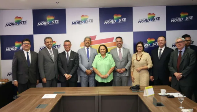 53629642959_499fd95b77_h-1200x800