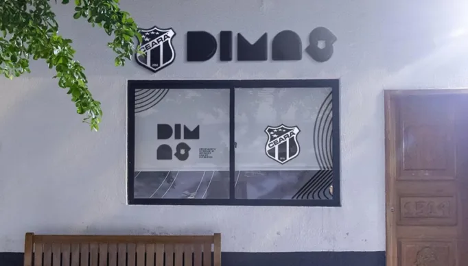 GKVXx6KWgAAHjdw_Easy-Resize.com