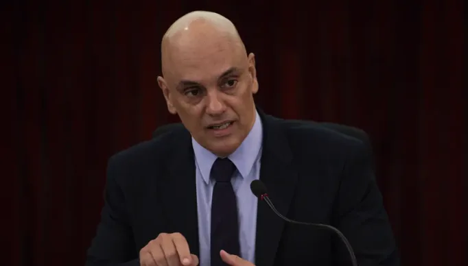 abertura-codigo-fonte1_mcamgo_abr_04102023-da