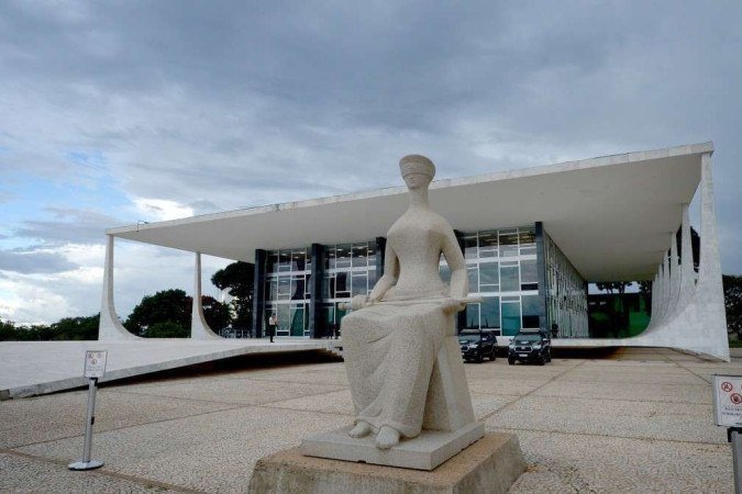 1_10042024ea_79-36126417