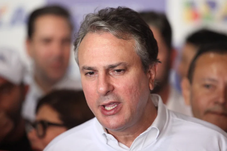 1_camilo_santana_afirma_integracao_para_enfrentar_consequencias_da_chuva_no_rio_grande_do_sul-26787187