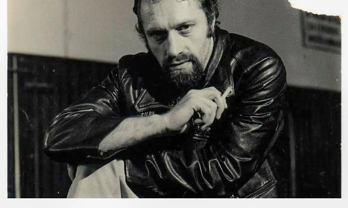 524560_280024845444561_1360842518_n