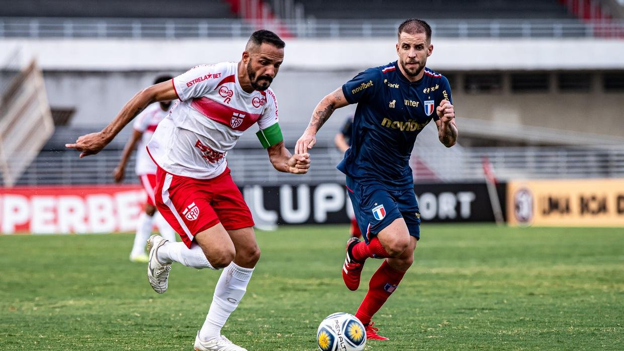 53523372436_6755b48ccd_o_Easy-Resize.com