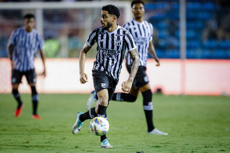 Ceará recebe CRB no Presidente Vargas e busca recuperação na Série B