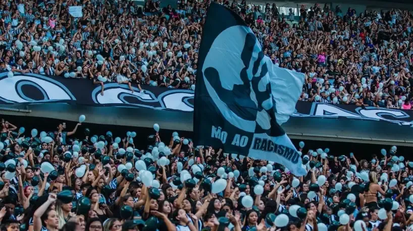 84b94dda50d4afafb7729e7b0f0a1a14