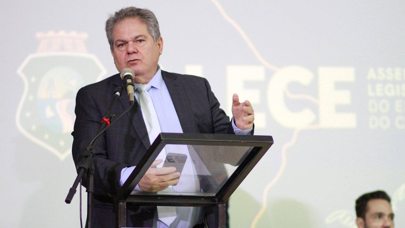 16-07-2024-Dep.-Osmar-Baquit-PDT-Plenario-Foto-Junior-Pio-8--scaled-e1721241086398