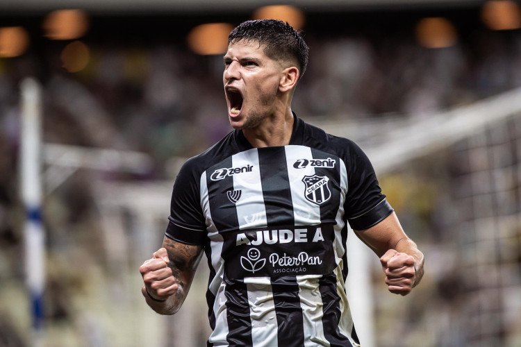 1_facundo_barcelo_ceara_jogo_chapecoense_brasileirao_serie_b_2024__4_-27145629