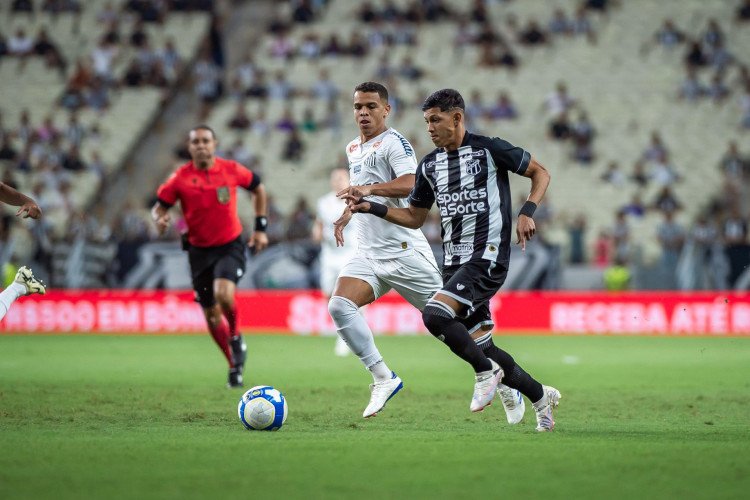 1_sandry_erick_pulga_ceara_santos_jogo_brasileirao_serie_b-27908714