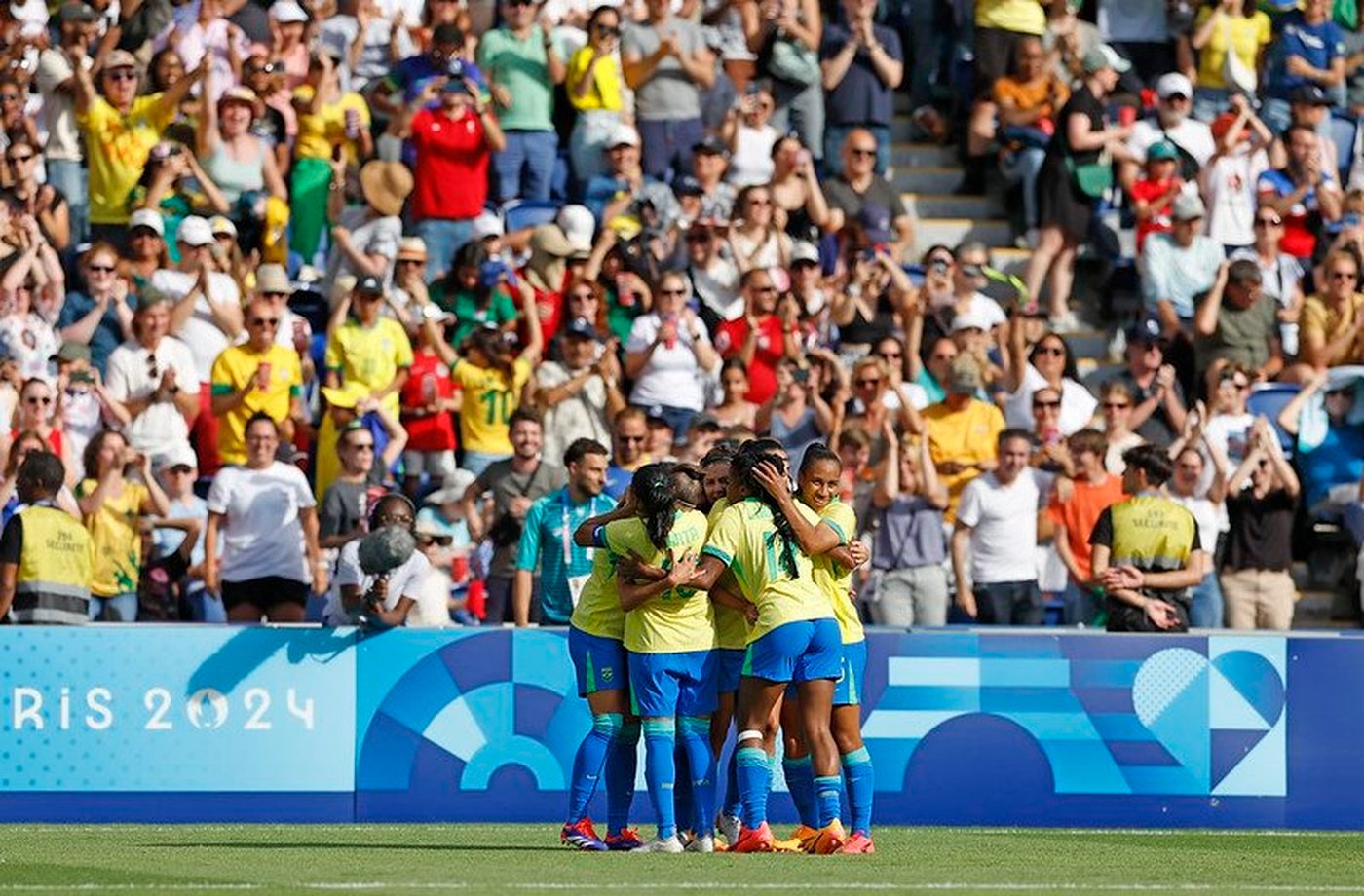 5008403_0b07995c0ec6450