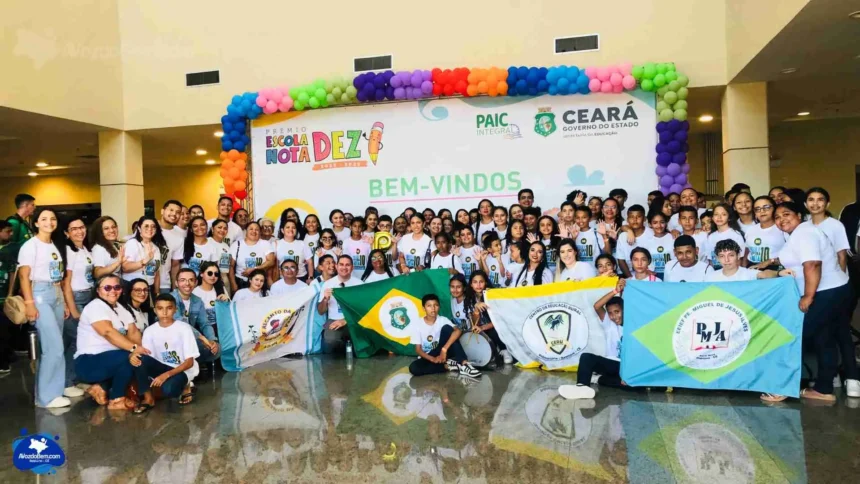 Escolas-de-Itapiuna-recebem-Premio-Escola-Nota-10-860x484