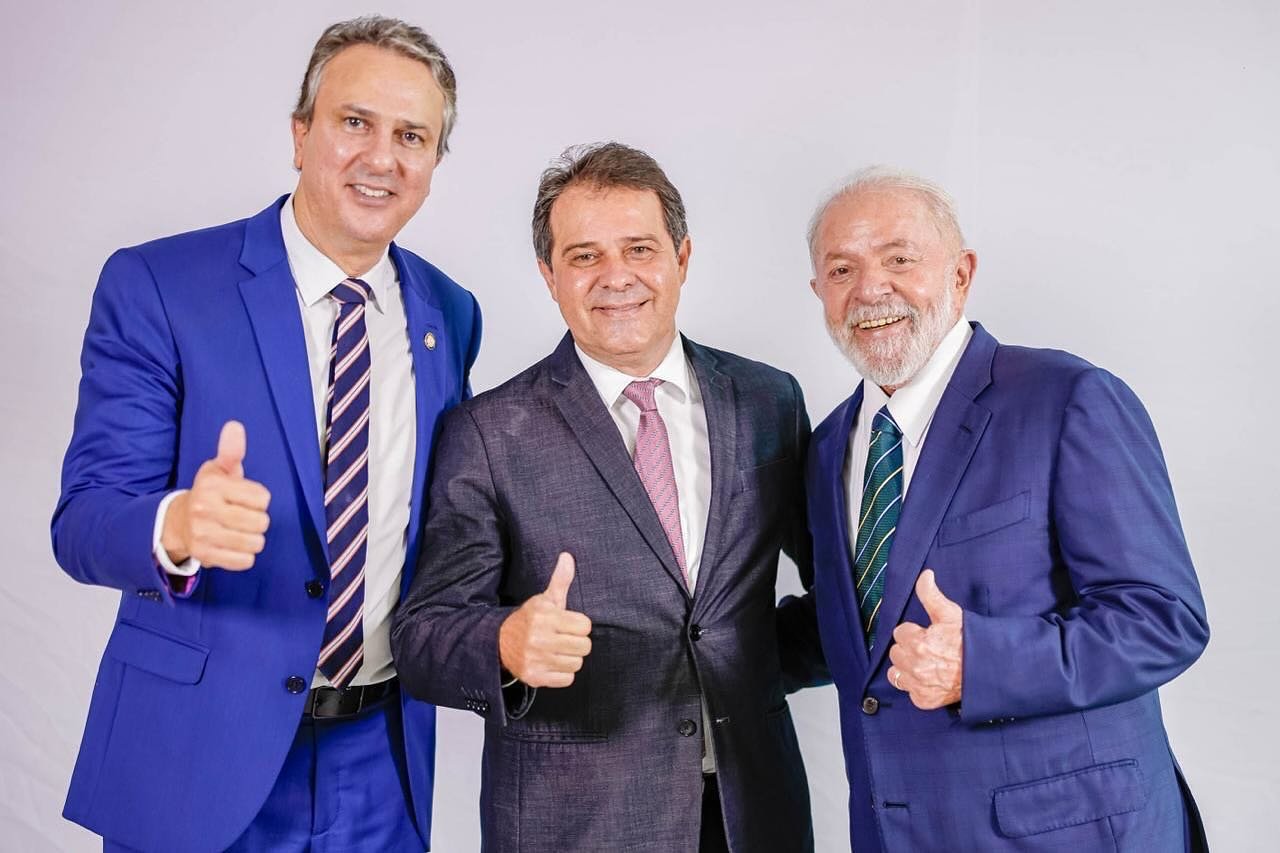 camilo-evandro-e-lula