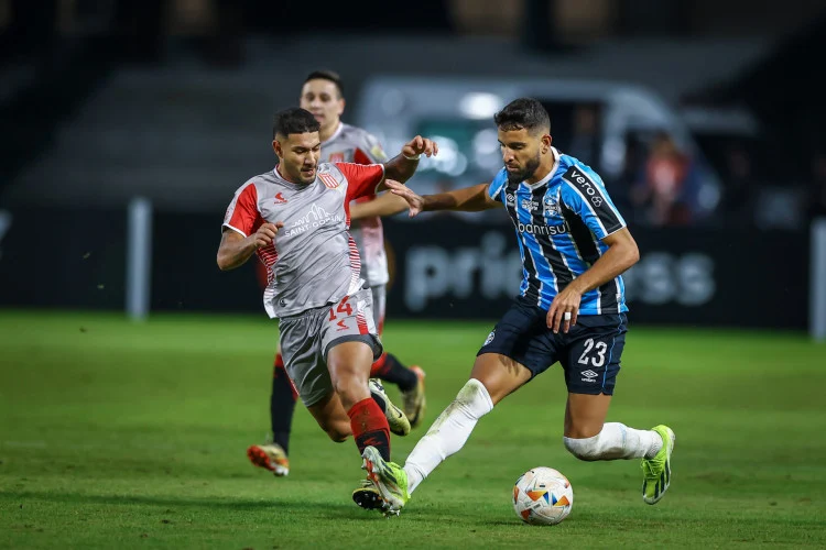 1_eros_mancuso_pepe_estudiantes_gremio_libertadores-29482452