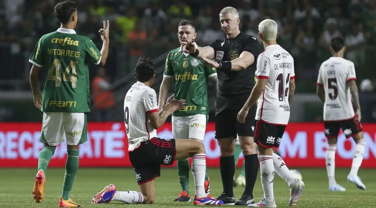 palmeiras-flamengo-daronco-copa-do-brasil-e1723078863902