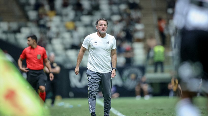 1_gabriel_milito_tecnico_atletico_mg_jogo_criciuma_brasileirao_serie_a__1_-26592693