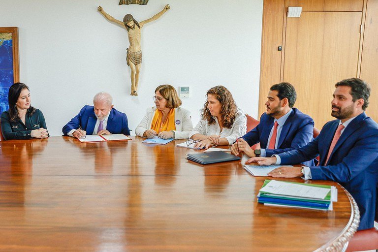 9335f290-215f-4ebc-b12a-90f307971138