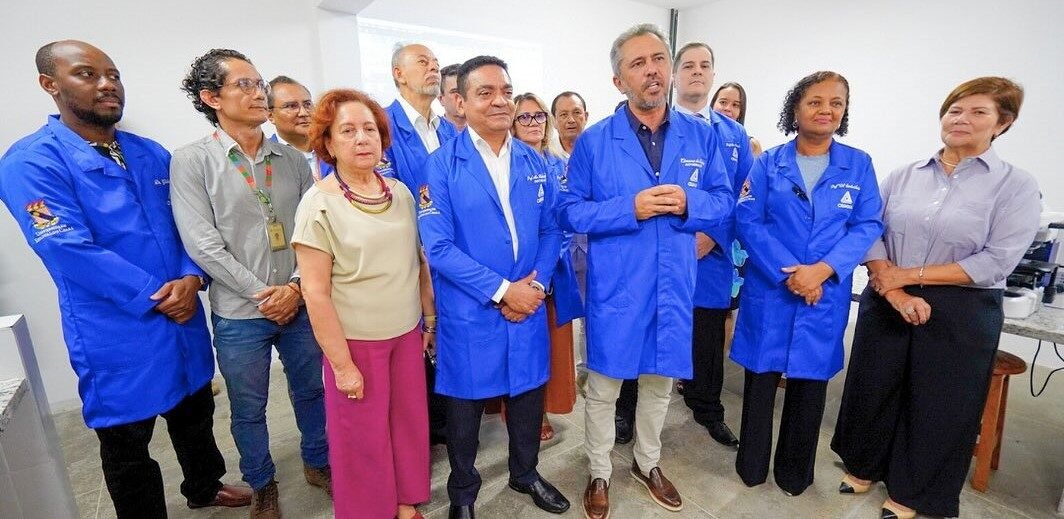 elmano-inauguracao-complexo-uece-e1730753341738