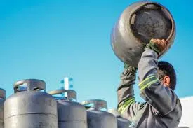 Governo atrasa pagamento do Auxílio Gás para 16,9 milhões de pessoas - PROGRAMA DO ROCHINHA