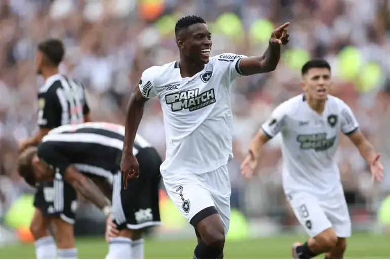 Botafogo conquista a Libertadores e faz história no futebol Sul-Americano