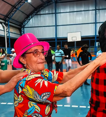 ibicuitinga carnaval envelhecimento ativo